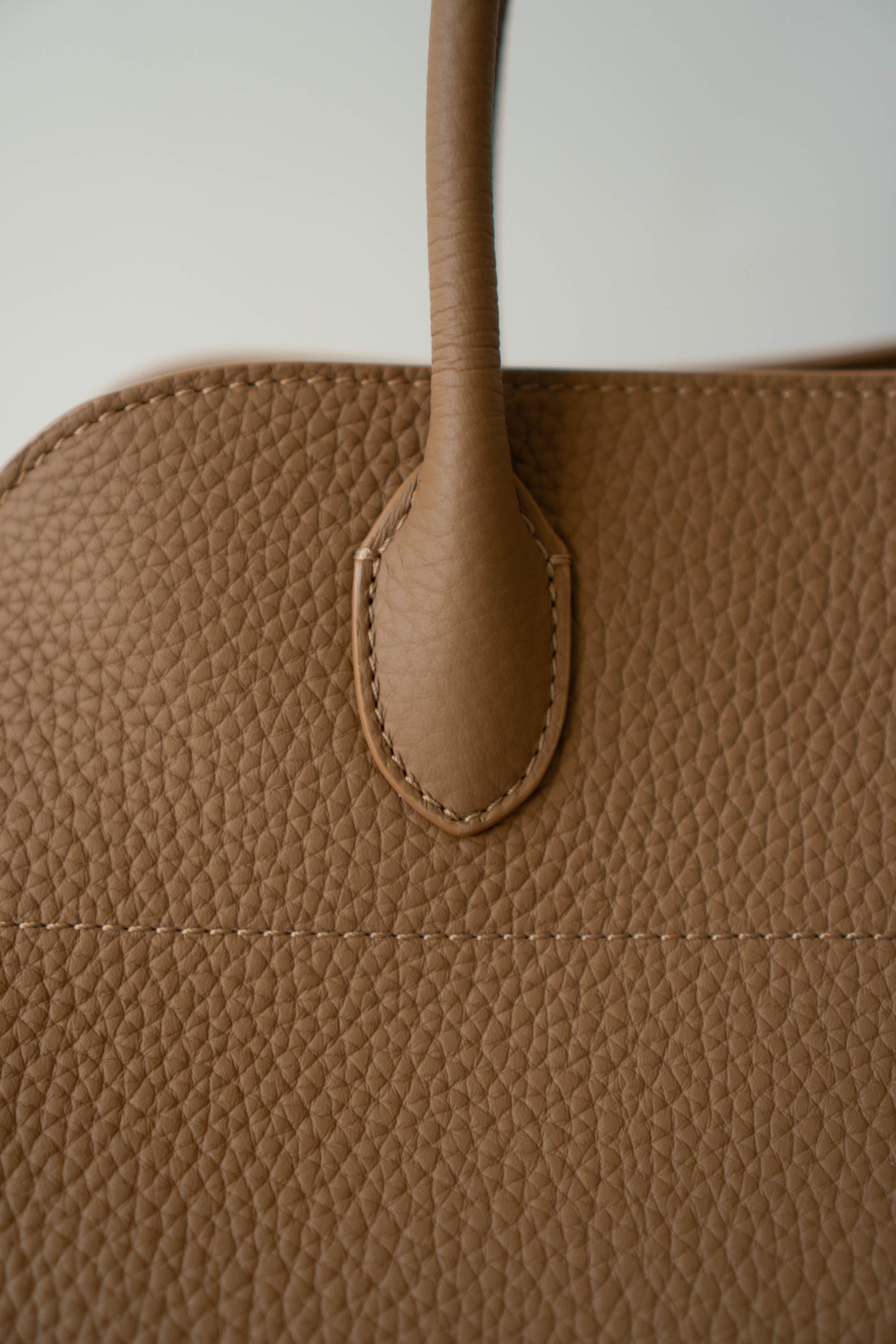 Margaux 12 matte grained calfskin leather in Light Camel