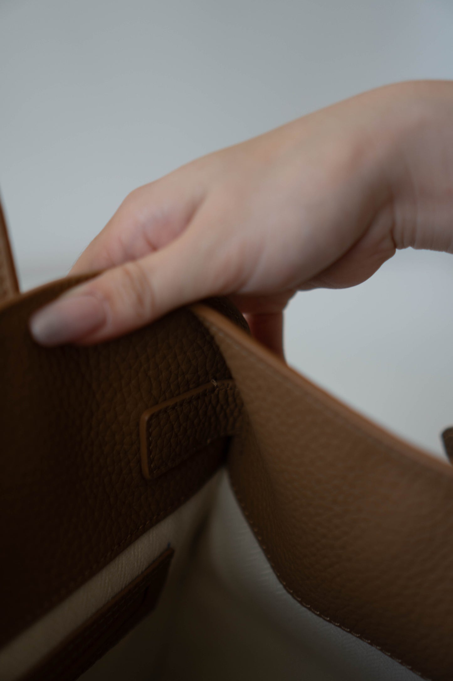 Margaux 12 matte grained calfskin leather in Light Camel