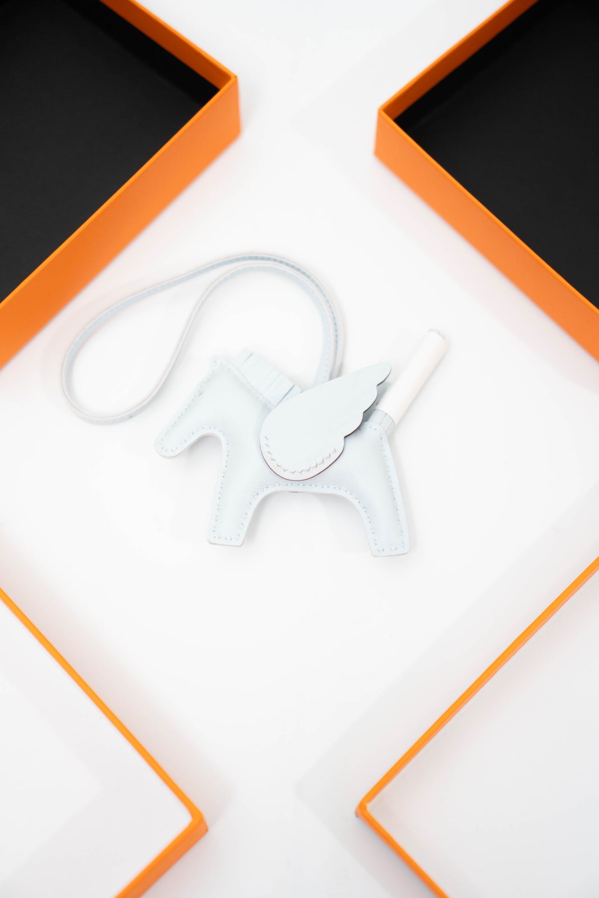 Rodeo Pegase PM Touch Horsehair Bag Charm – Bleu Brume / White Horsehair