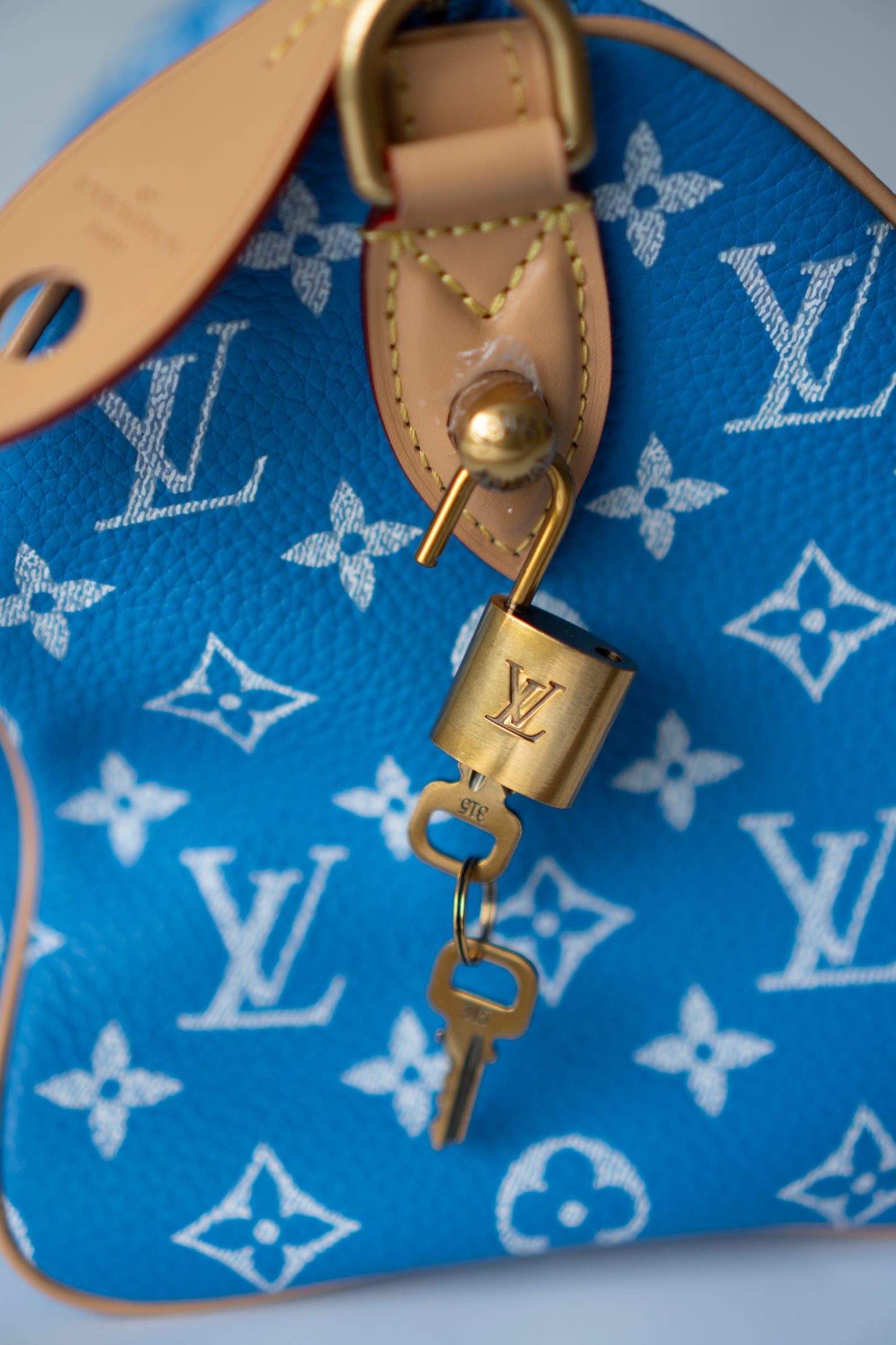 Speedy P9 Bandoulière 25 in Blue Calfskin