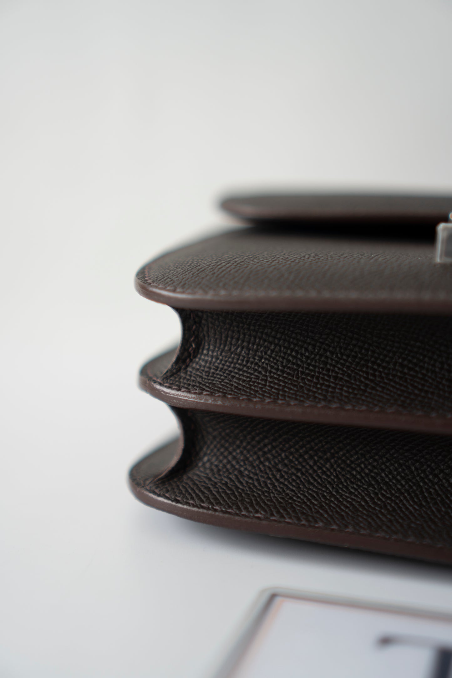 Constanc 23 in Ebene Epsom Leather with Palladium Hardware