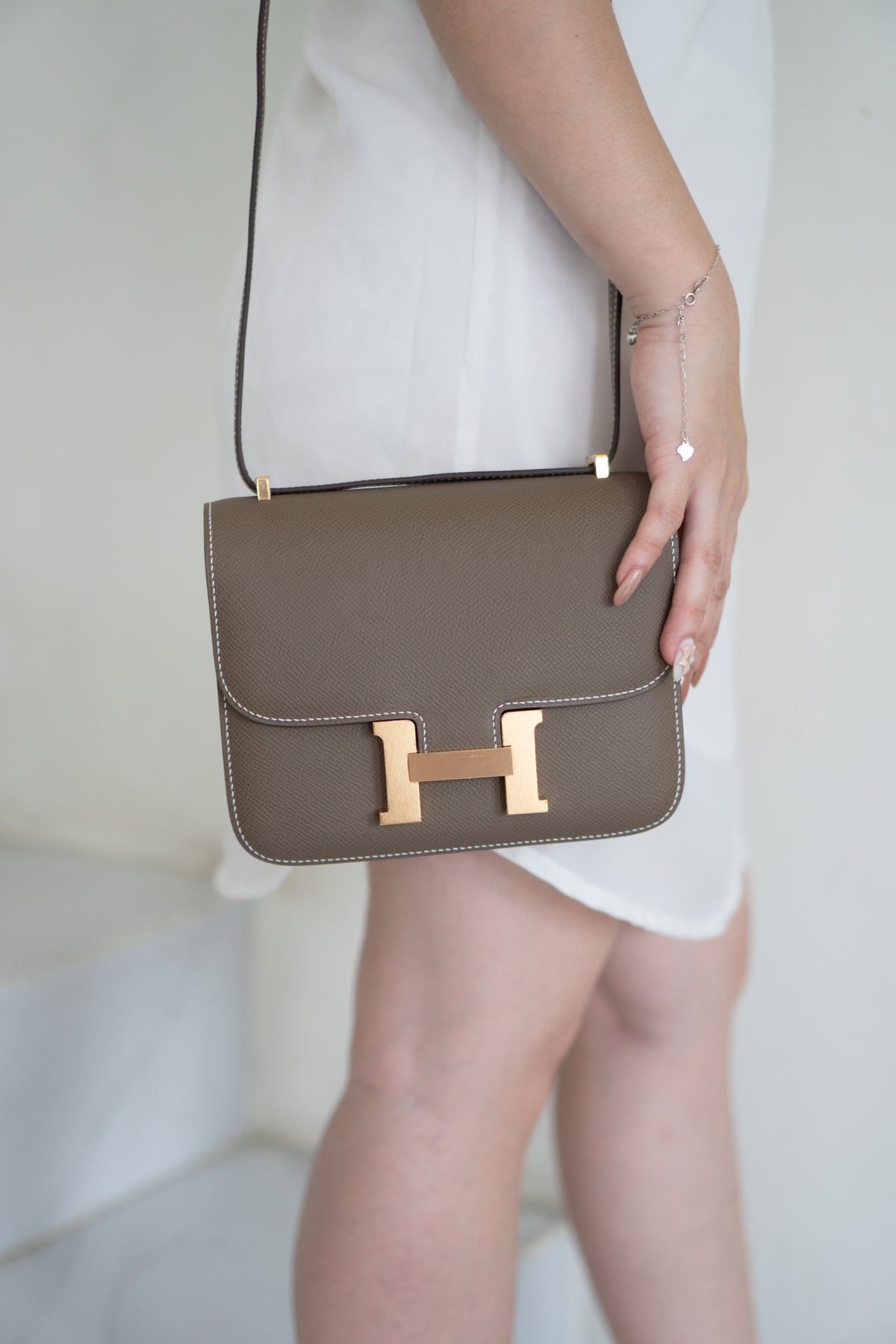 Constanc 18 – Etoupe Epsom with Gold Hardware