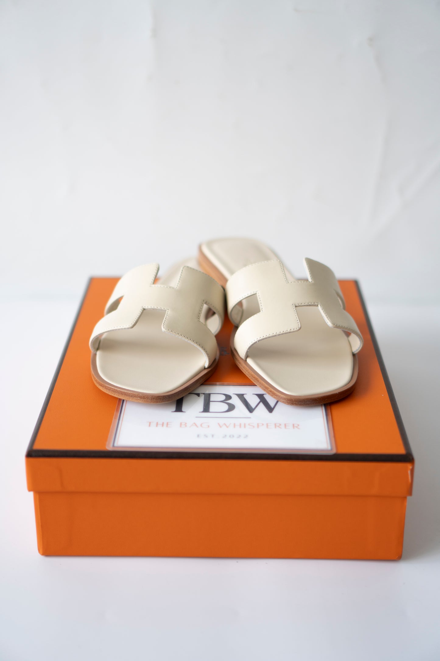 Oran Sandals in Beige Nomade Swift Leather