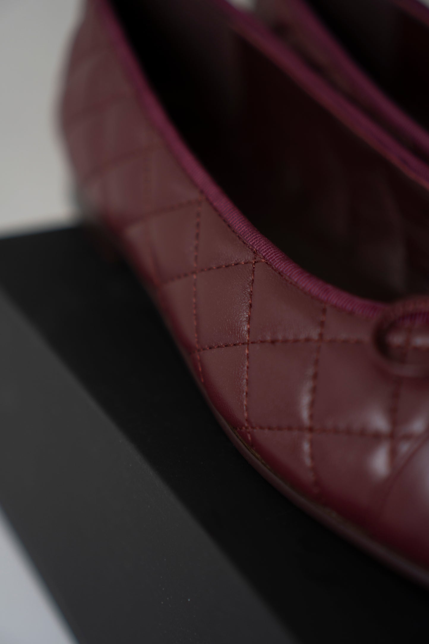 Quilted Ballet Flats in Burgundy Lambskin