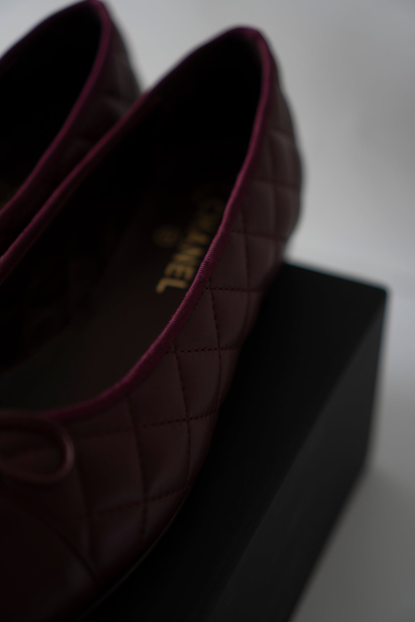 Quilted Ballet Flats in Burgundy Lambskin