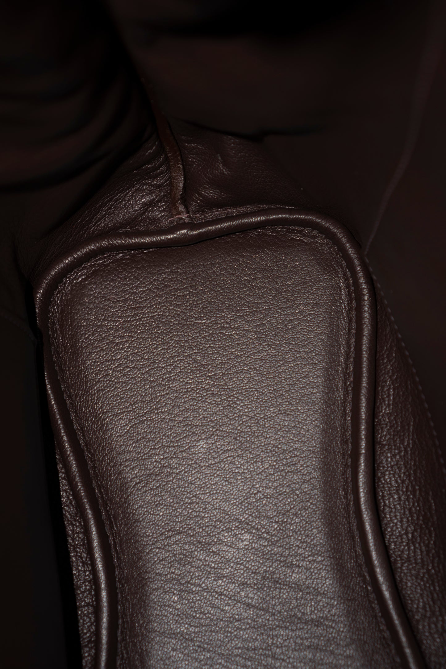 So Kelly 22 in Ebene Clemence Leather with Palladium Hardware