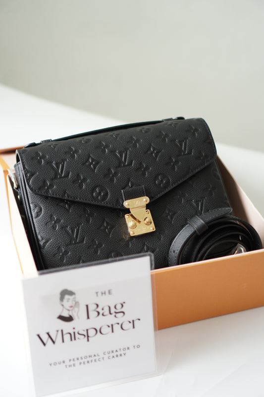 Pochette Metis in Black Empreinte leather