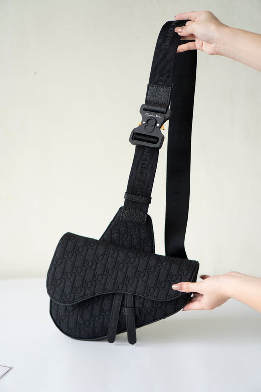 Saddle Bag in Black Oblique Jacquard