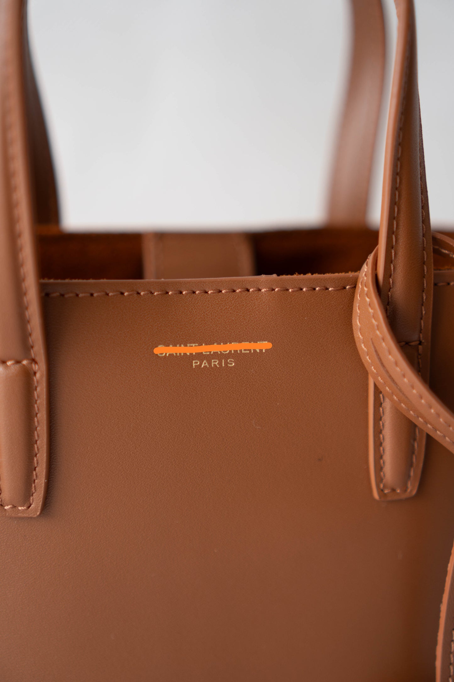 Toy Shopping Tote Bag – Tan Smooth Leather with Gold Hardware