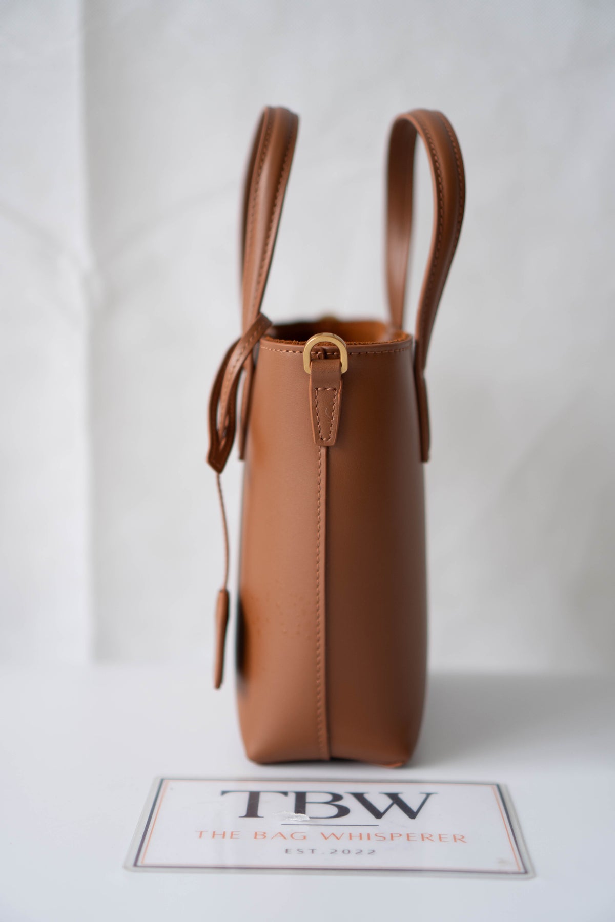 Toy Shopping Tote Bag – Tan Smooth Leather with Gold Hardware