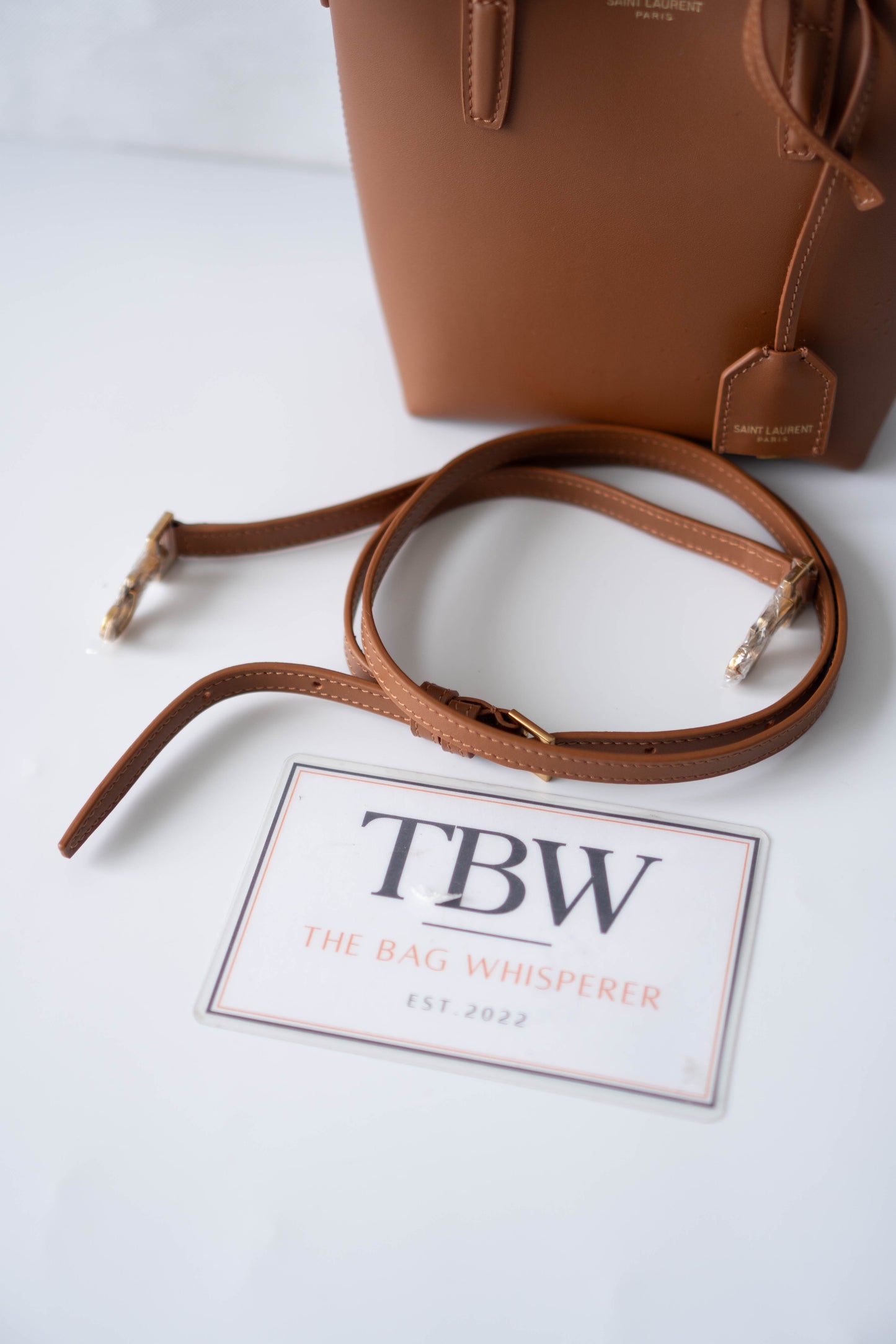Toy Shopping Tote Bag – Tan Smooth Leather with Gold Hardware