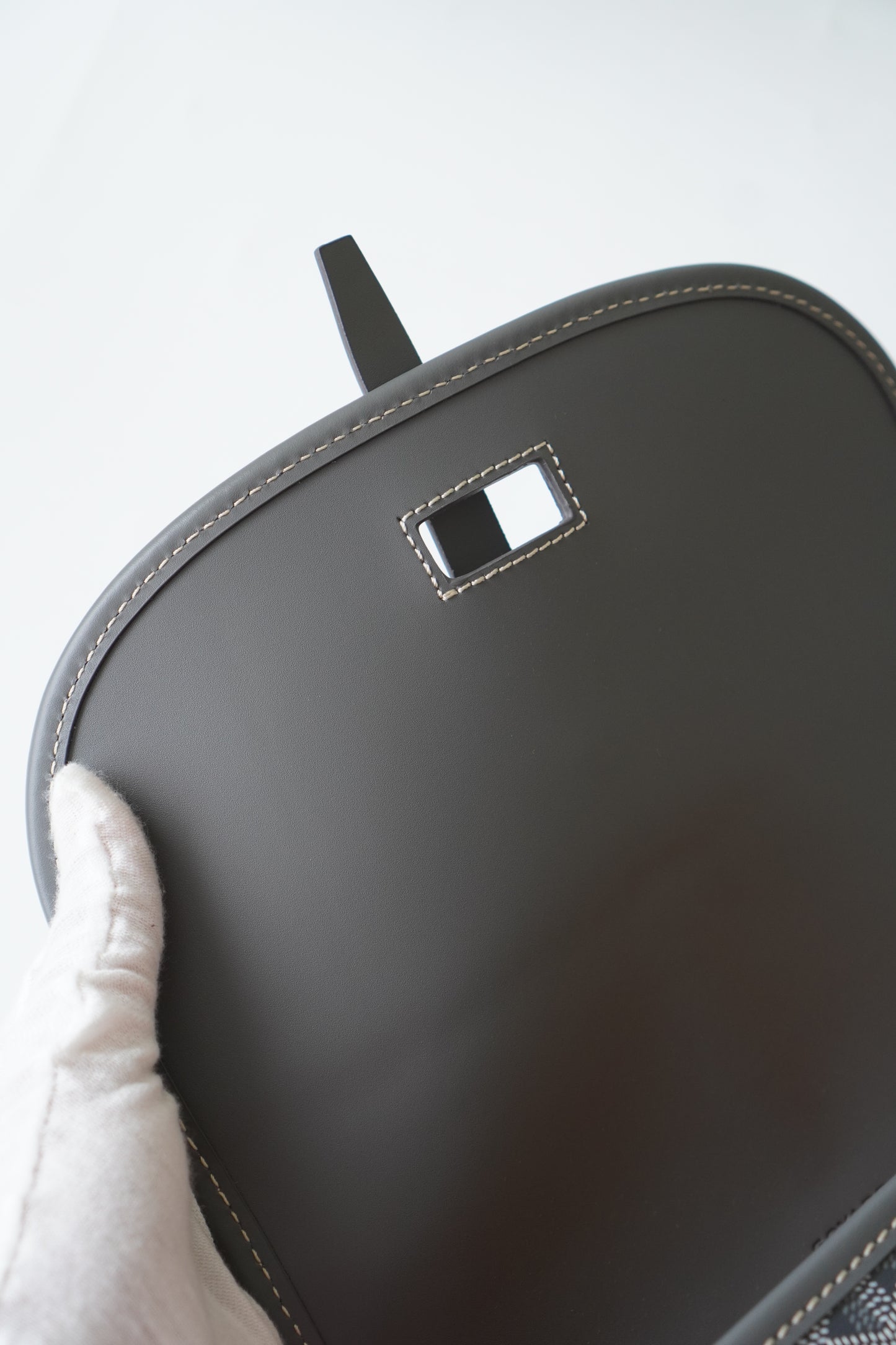 Belvedere PM bag in Black