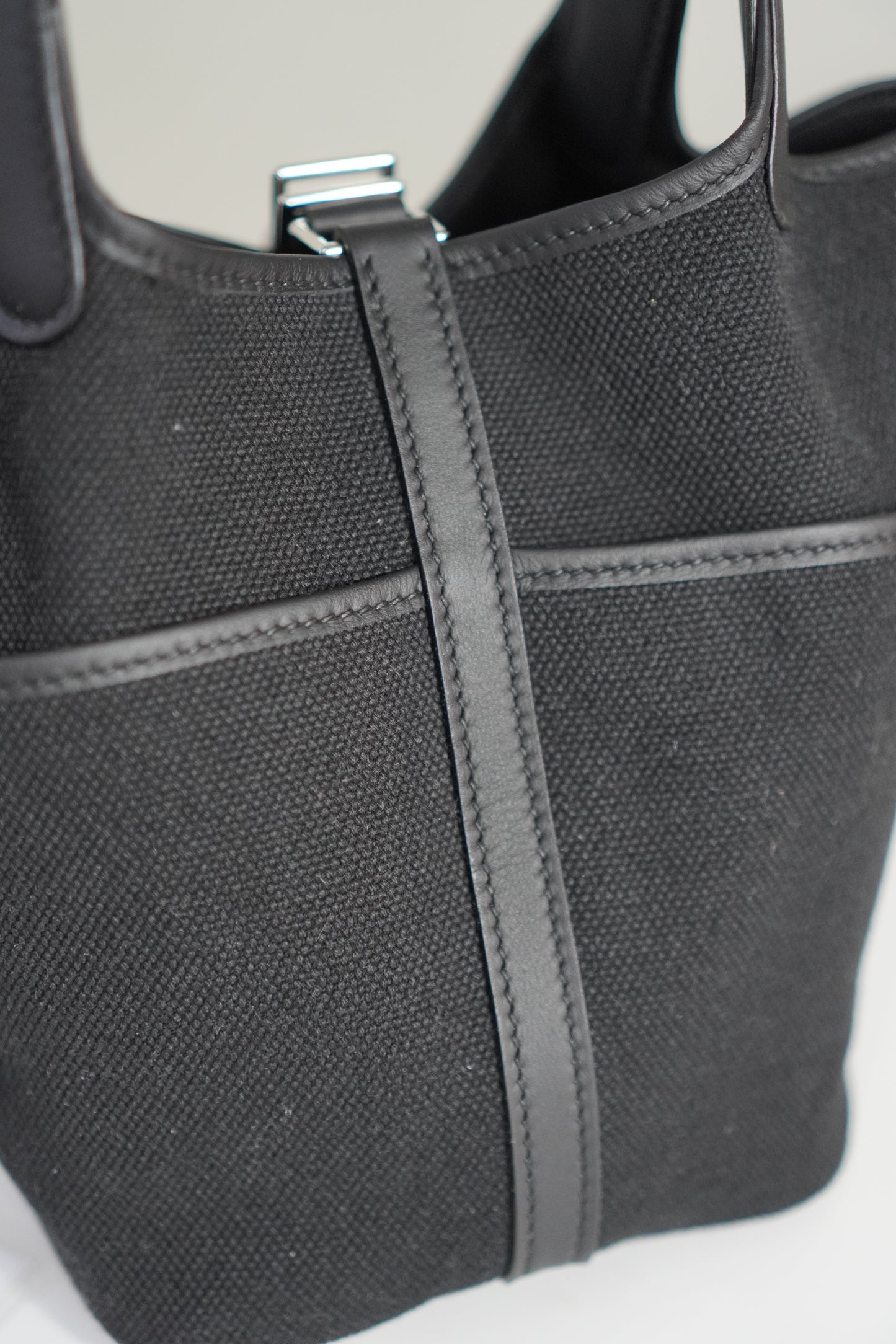 Pico 18 Cargo in Noir