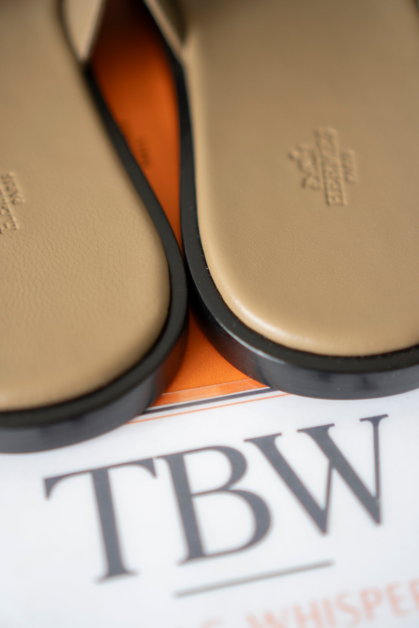 Izmir Sandals in Etoupe Epsom Leather