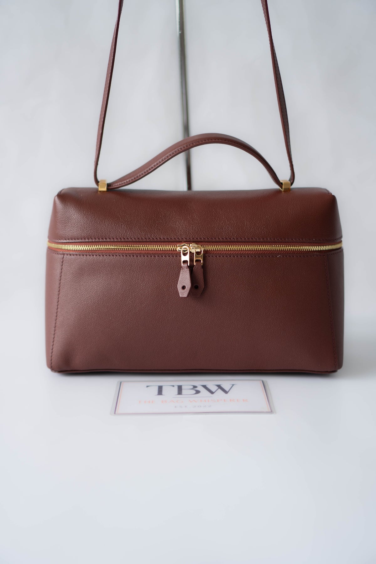 LP Extra Pocket L19 Bag – Chestnut Calfskin Leather with Gold Hardware