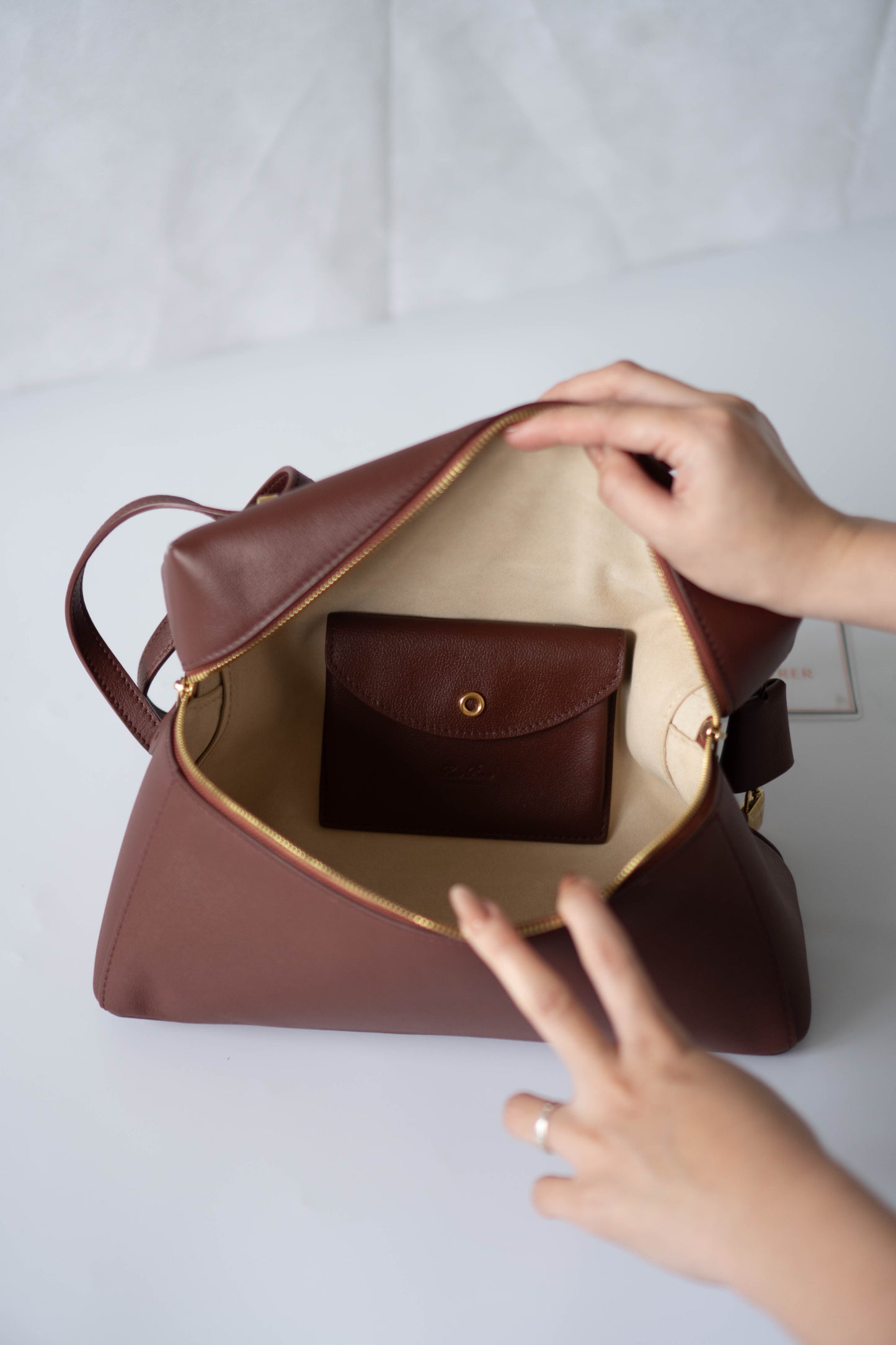 LP Extra Pocket L19 Bag – Chestnut Calfskin Leather with Gold Hardware
