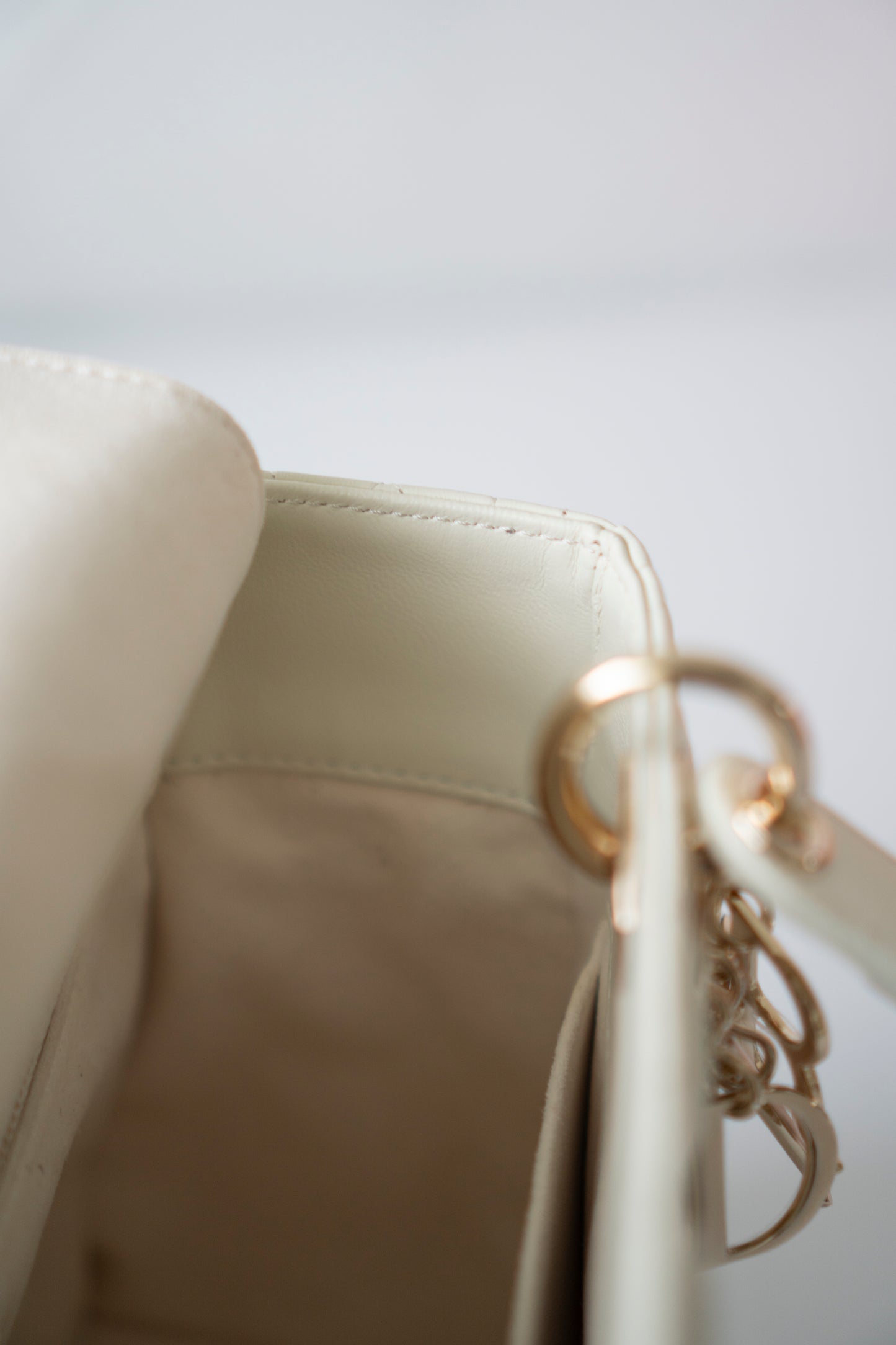 Lady D Medium Bag in White Lambskin