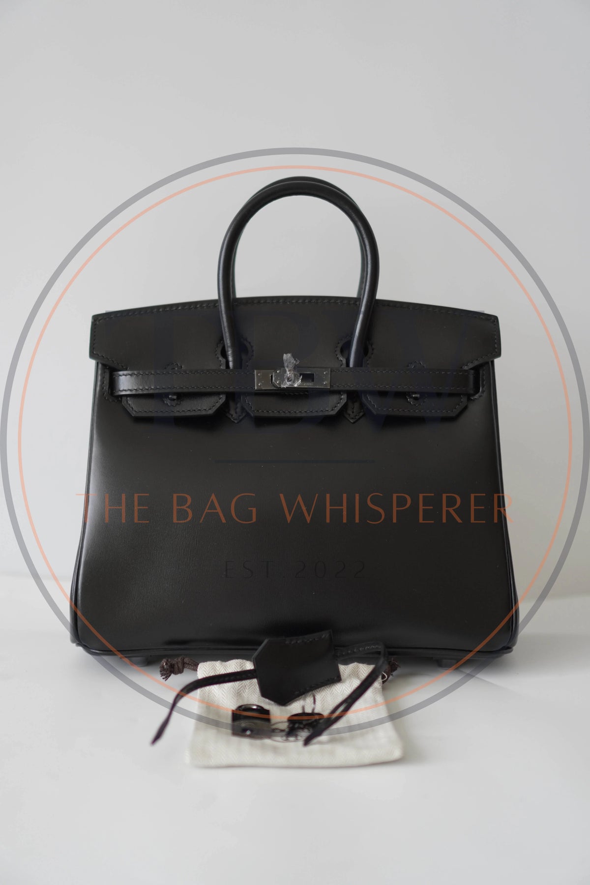 BK 25 So Black Box Leather