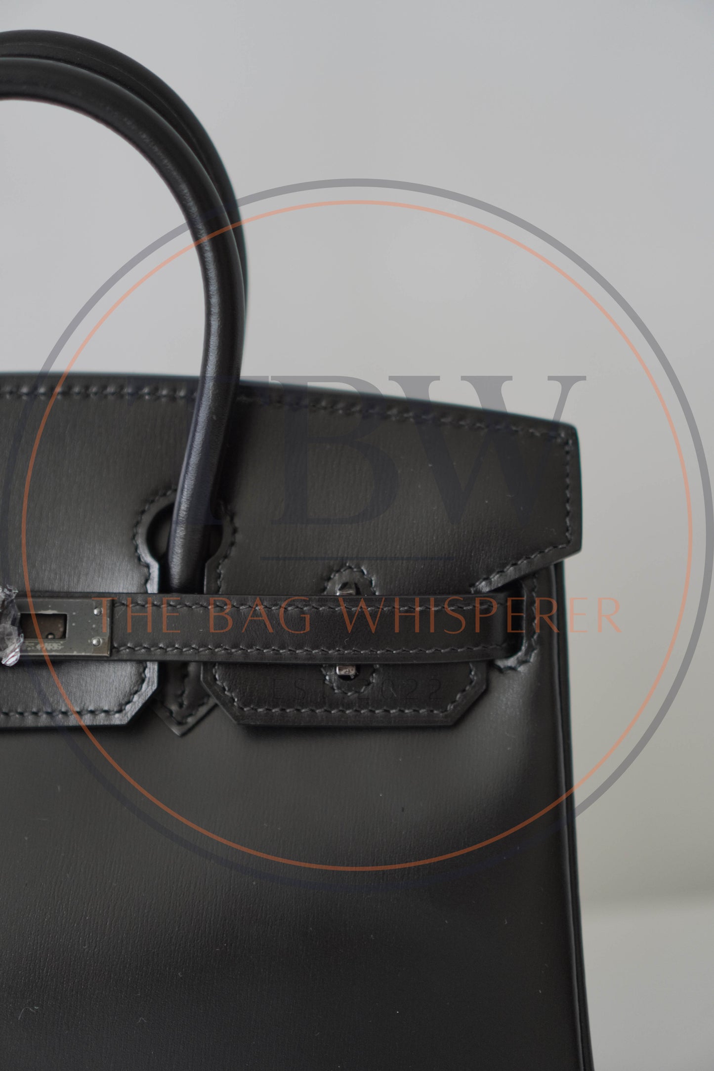 BK 25 So Black Box Leather