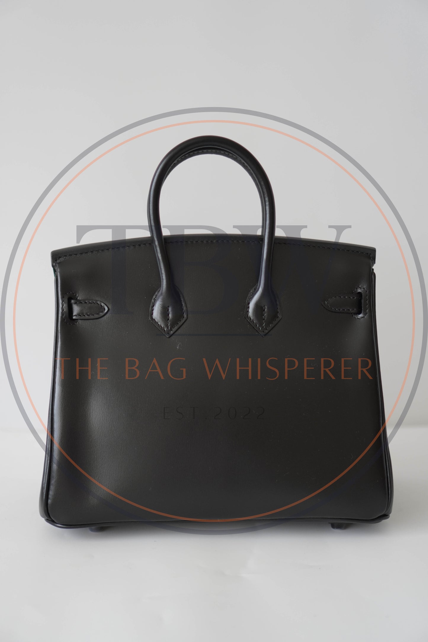 BK 25 So Black Box Leather