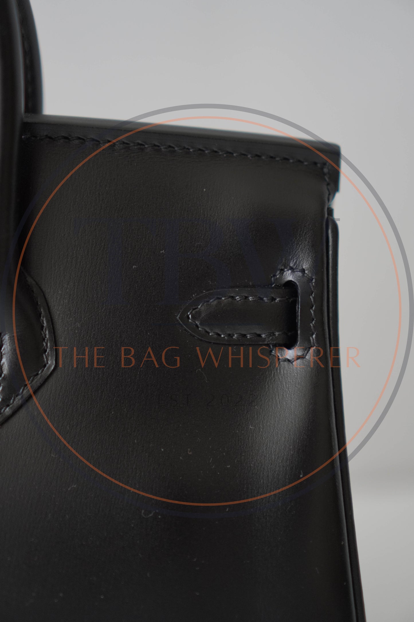 BK 25 So Black Box Leather