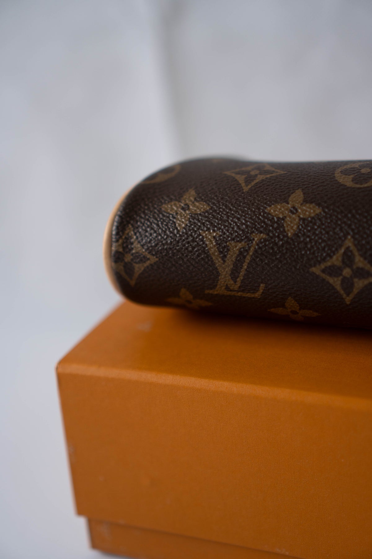 Favorite Monogram PM – Brown Monogram Canvas with Gold Hardware