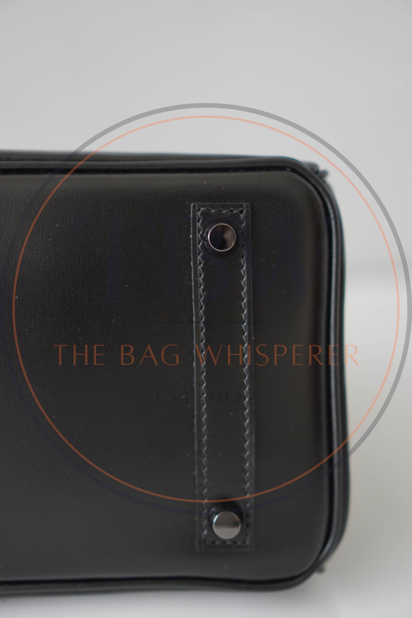 BK 25 So Black Box Leather