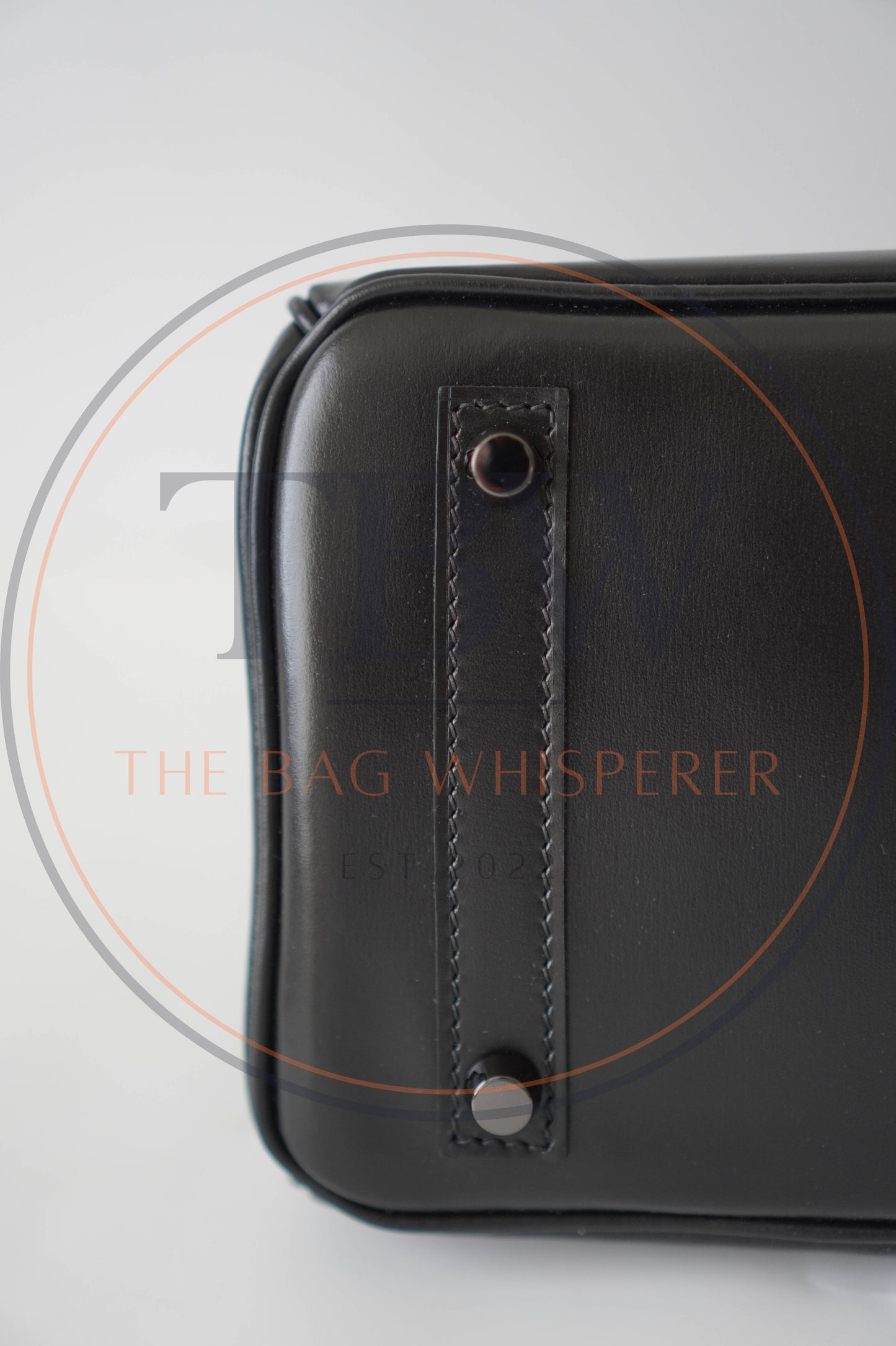 BK 25 So Black Box Leather