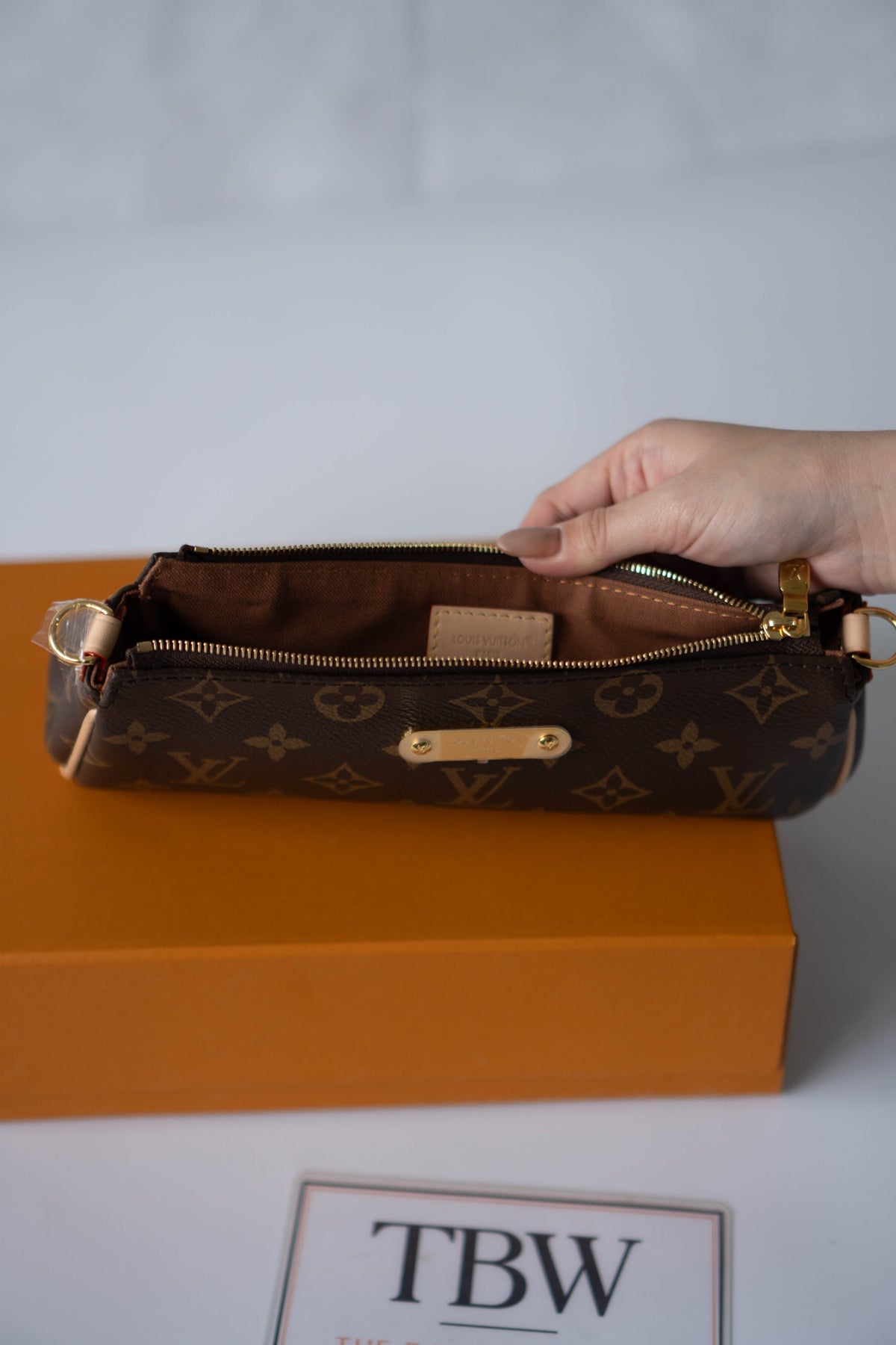 Favorite Monogram PM – Brown Monogram Canvas with Gold Hardware