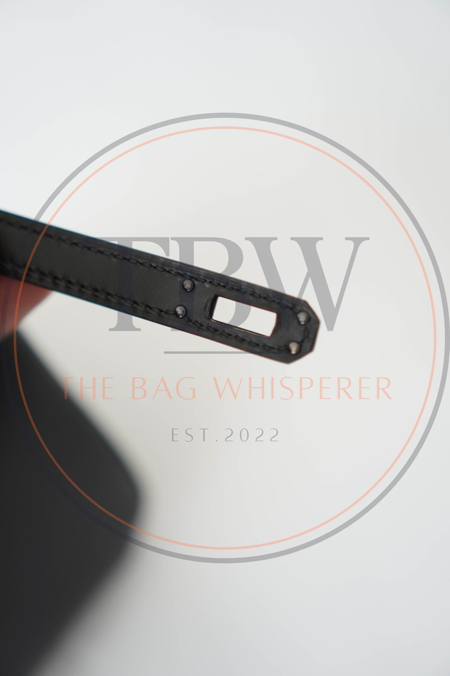 BK 25 So Black Box Leather