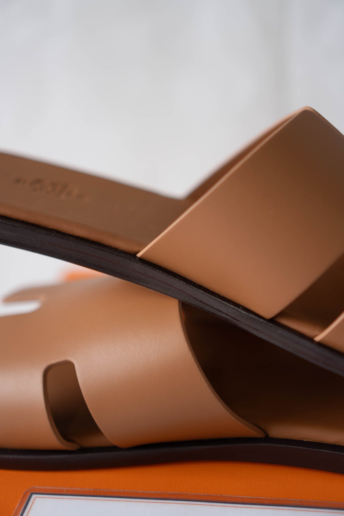 Izmir Leather Sandals – Gold Calfskin