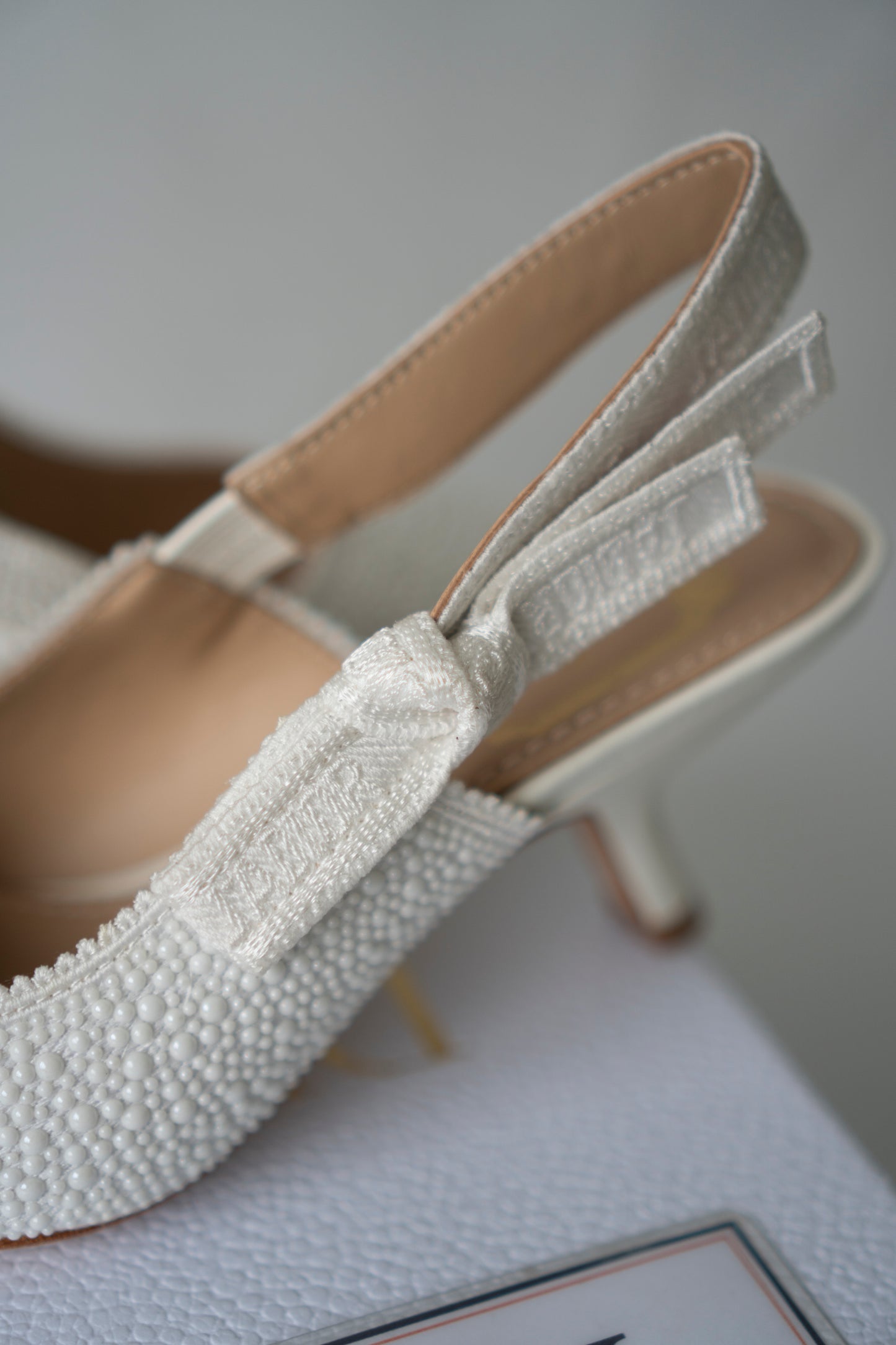 Slingback Pumps – White Pearl Embroidered Cotton