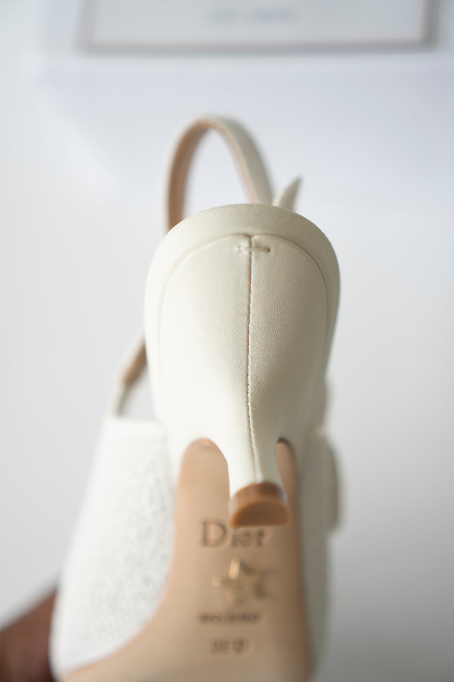 Slingback Pumps – White Pearl Embroidered Cotton