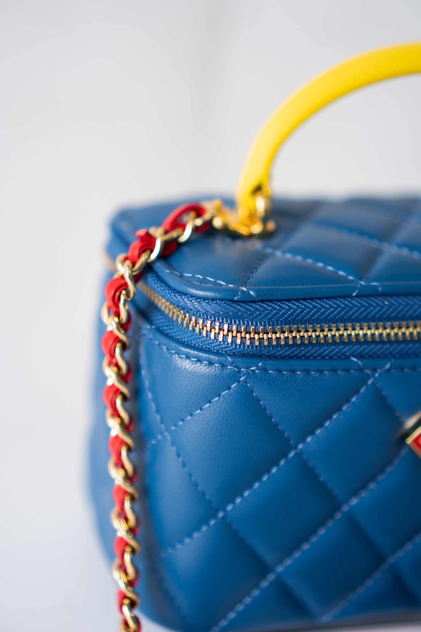 Small Vanity Case (Superman) with Top Handle – Blue Quilted Lambskin with Superhero Emblem &amp; Gold Hardware