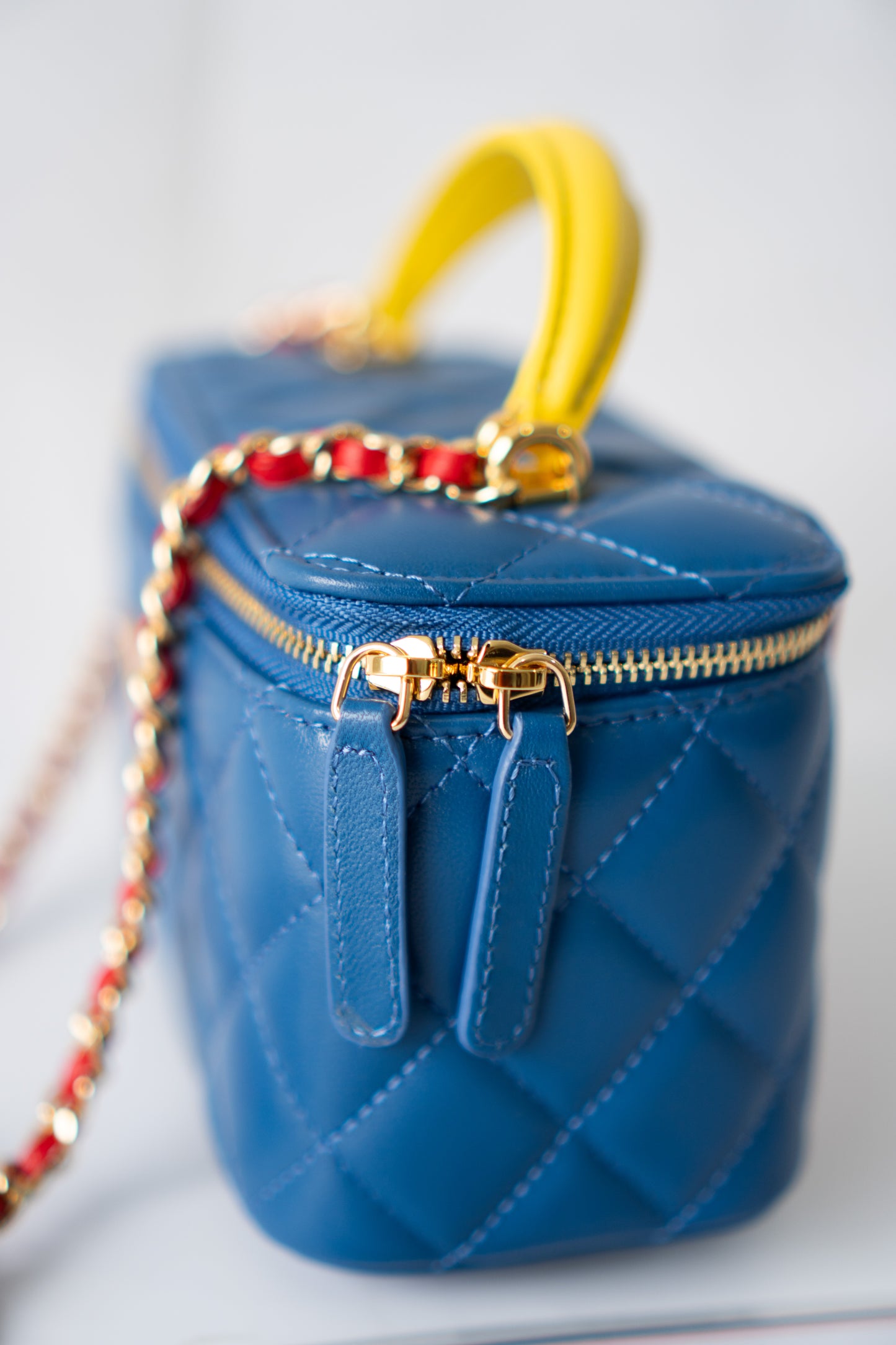 Small Vanity Case (Superman) with Top Handle – Blue Quilted Lambskin with Superhero Emblem &amp; Gold Hardware