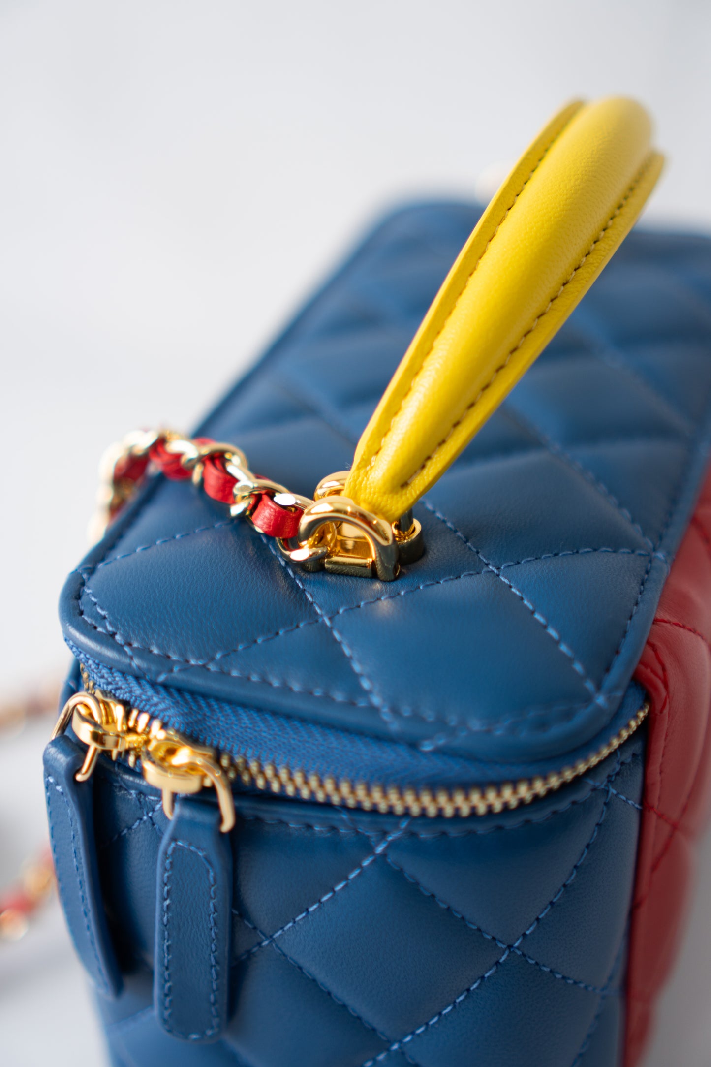 Small Vanity Case (Superman) with Top Handle – Blue Quilted Lambskin with Superhero Emblem &amp; Gold Hardware