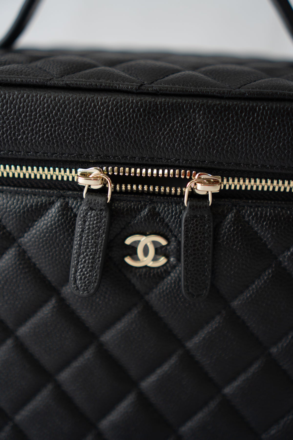 Classic Vanity Case with Top Handle – Black Quilted Caviar Leather with Gold Hardware