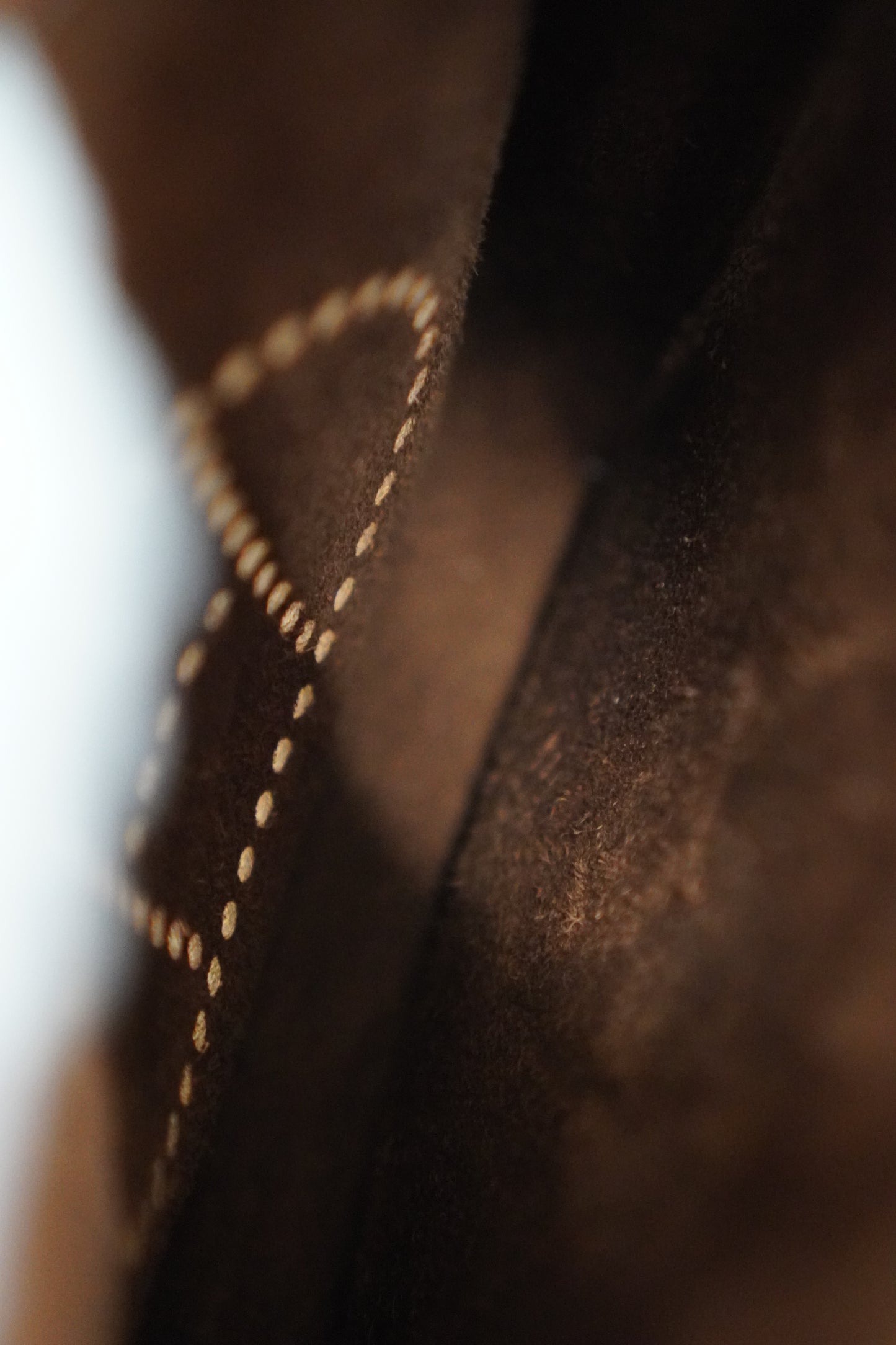 Evelyne TPM in Gold-on-Gold