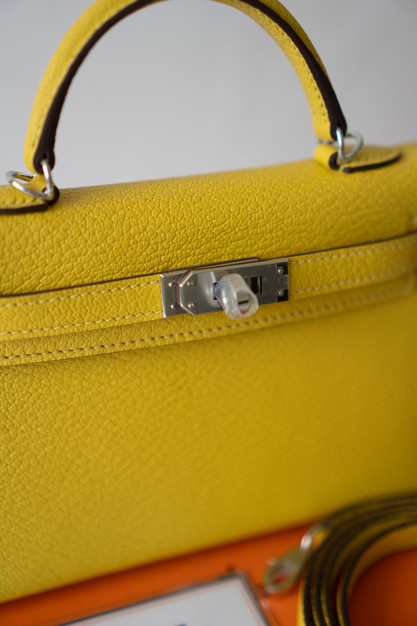 Mini KL II Sellier 20 Verso – Jaune de Naples Chèvre Mysore with Palladium Hardware