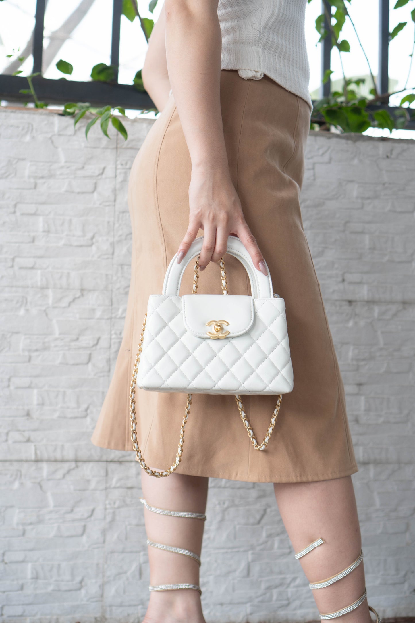 CC Kelly – White Quilted Leather with Gold Hardware