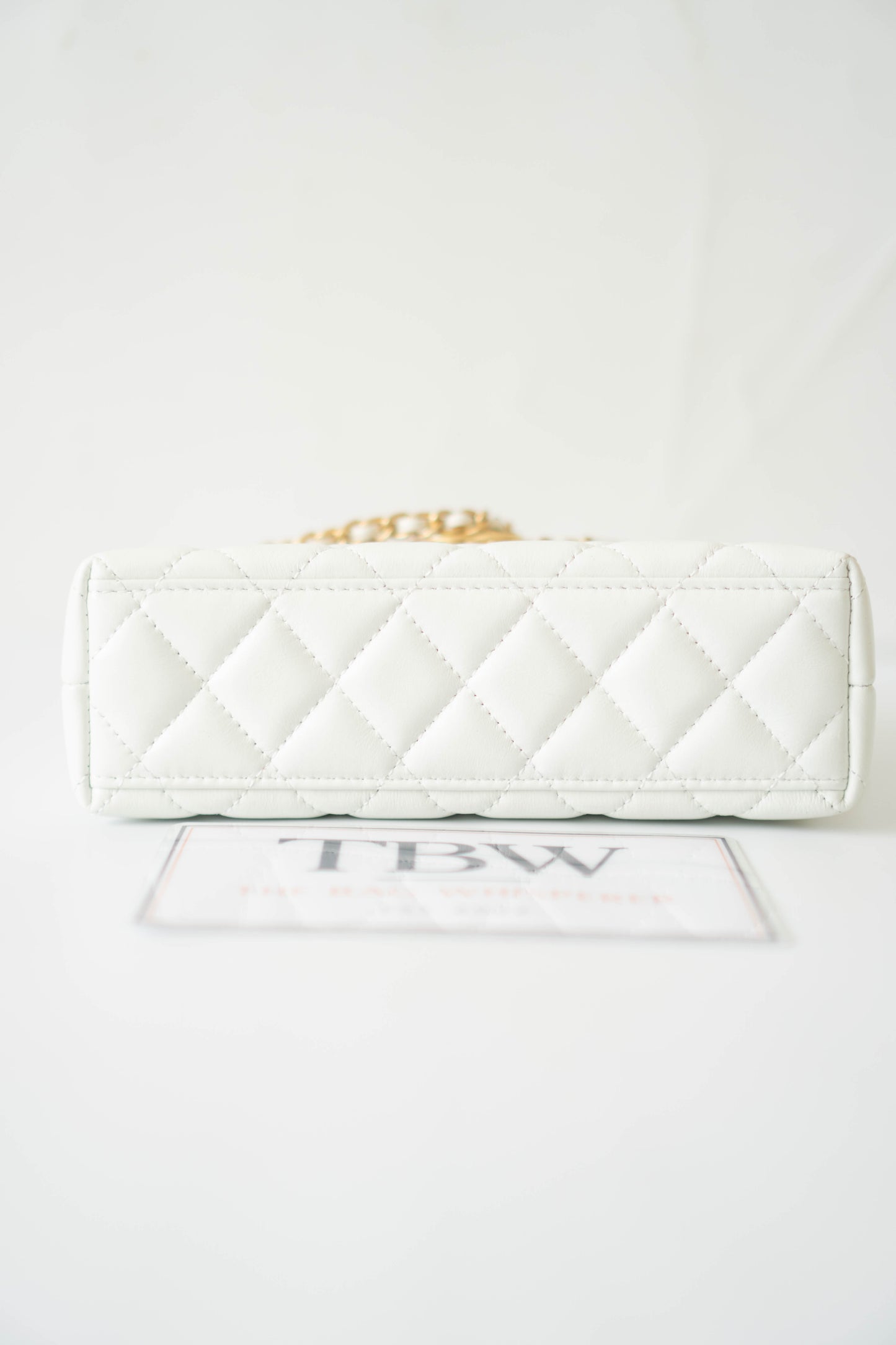 CC Kelly – White Quilted Leather with Gold Hardware