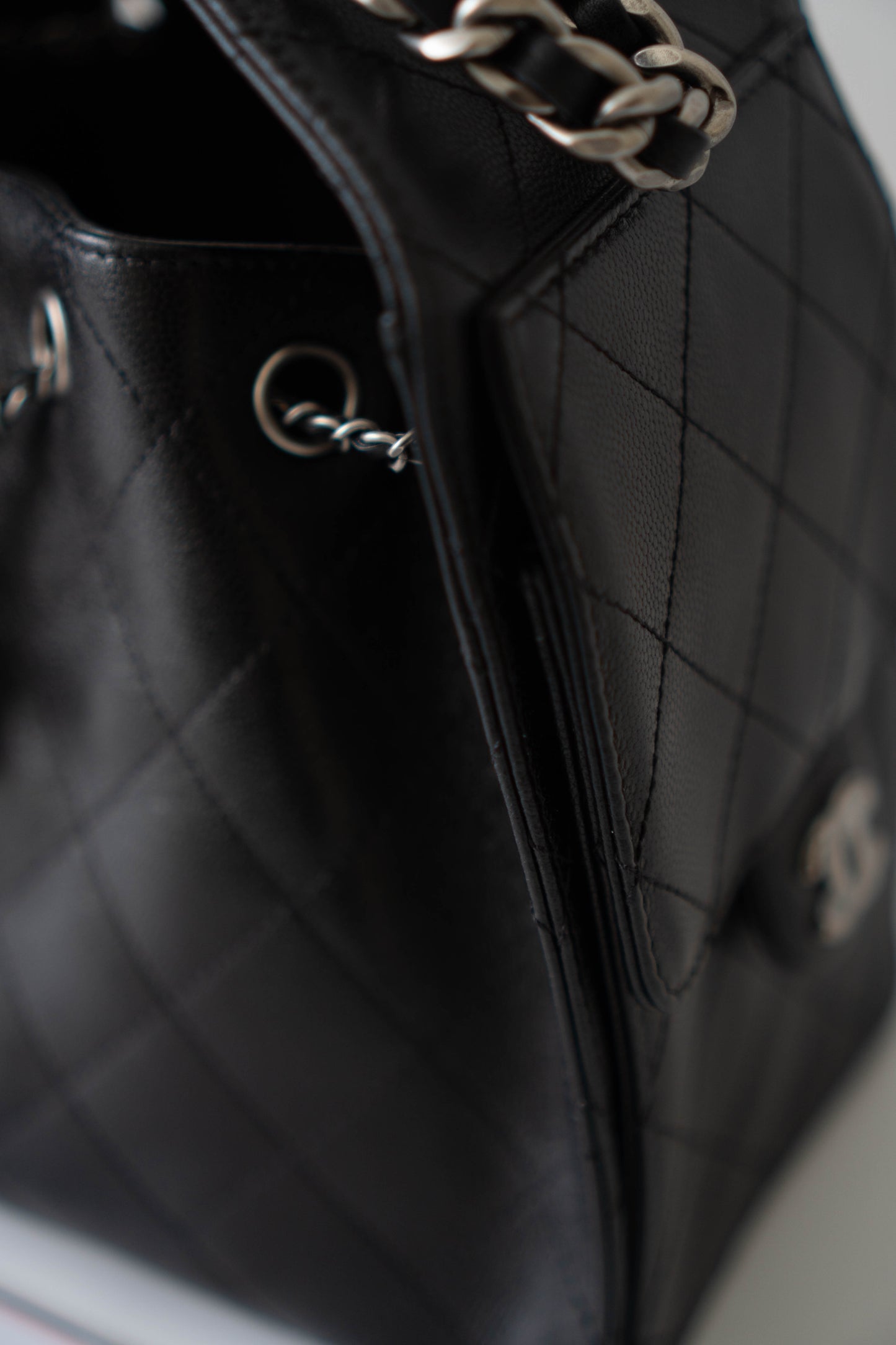 C25 Caviar Leather with Ruthenium-finish metal Size Small
