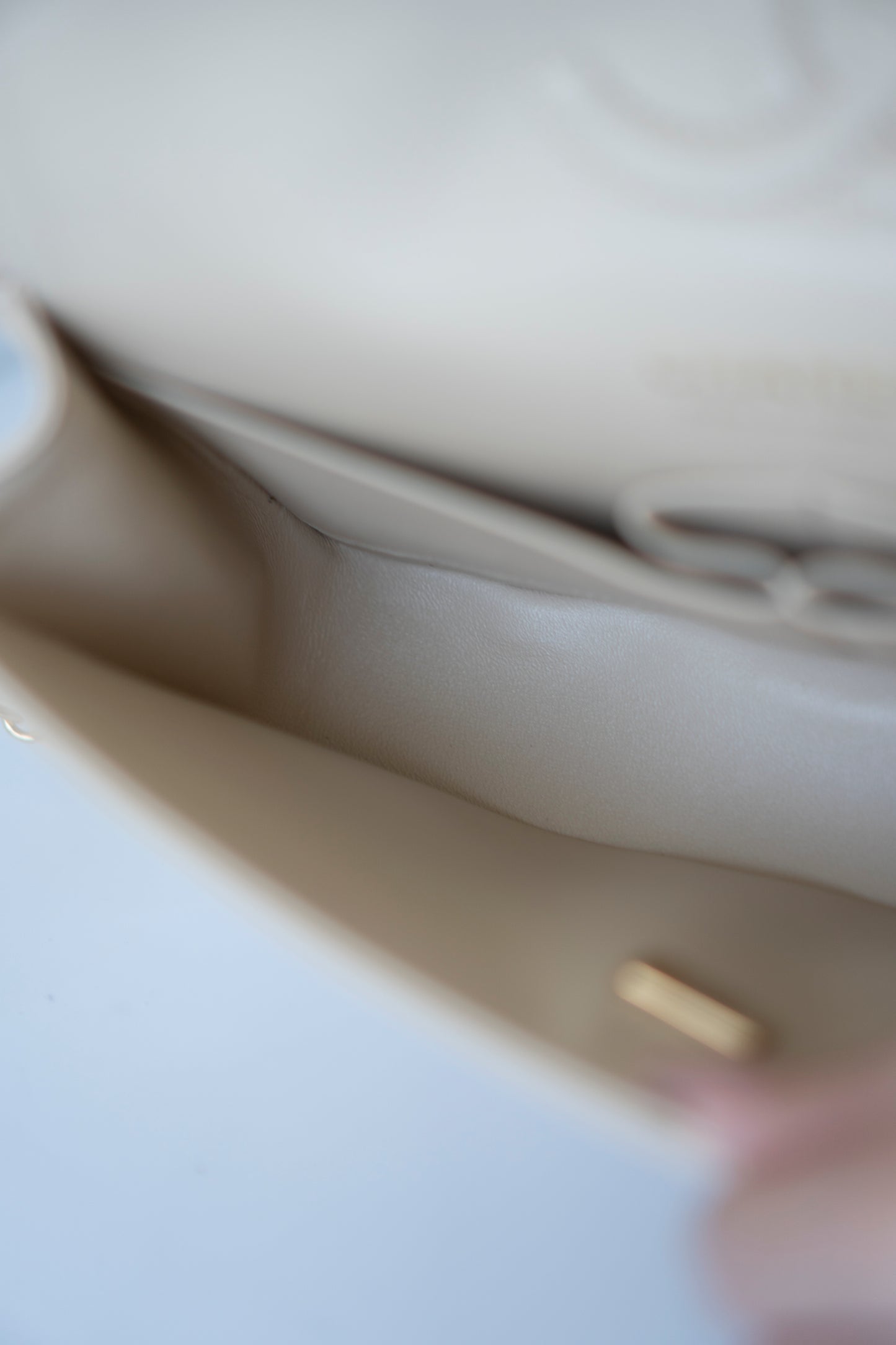 Classic Flap Medium in Light Beige Caviar Leather
