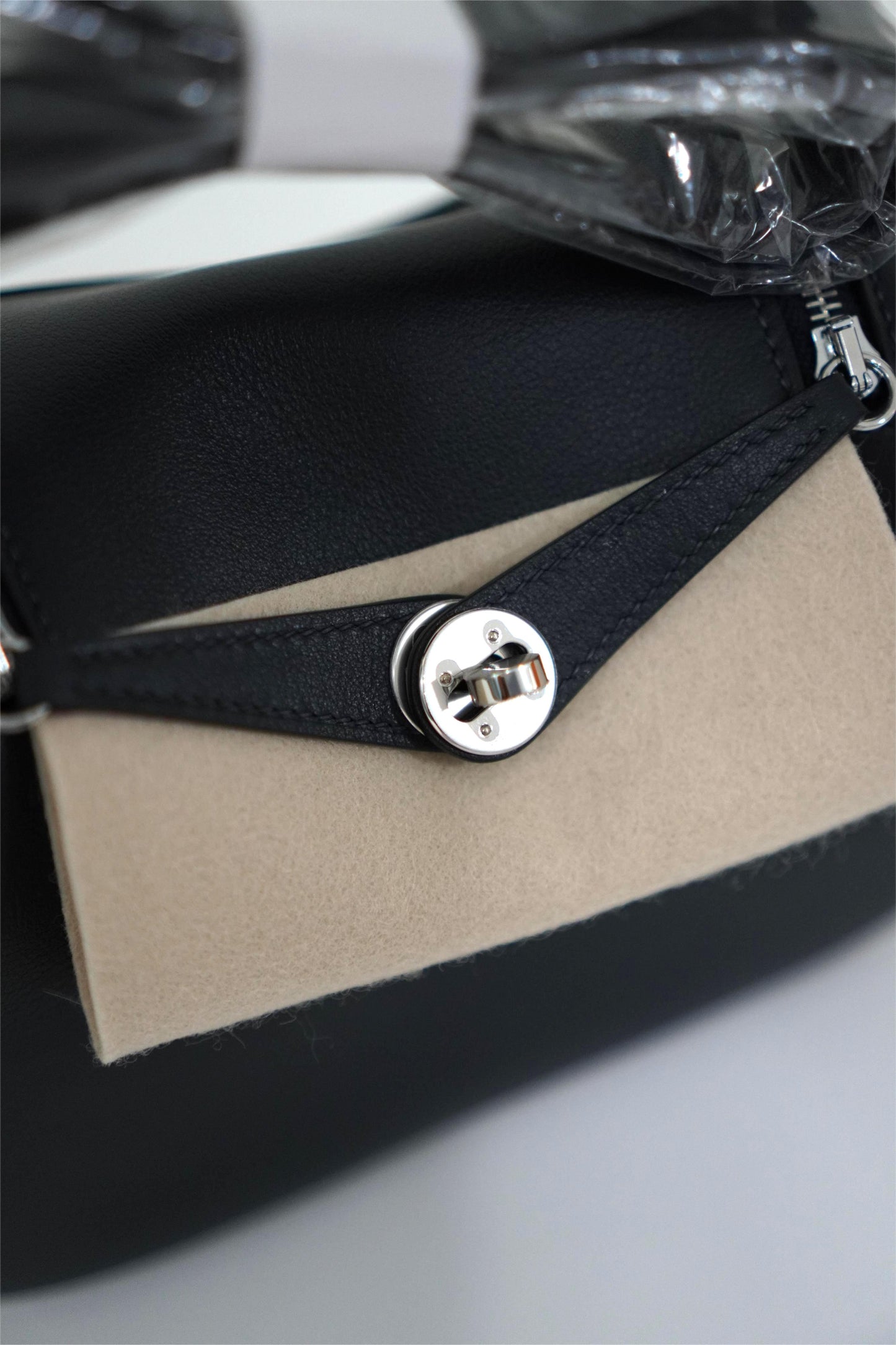 Mini Lind in Swift Navy/Bleu Frida