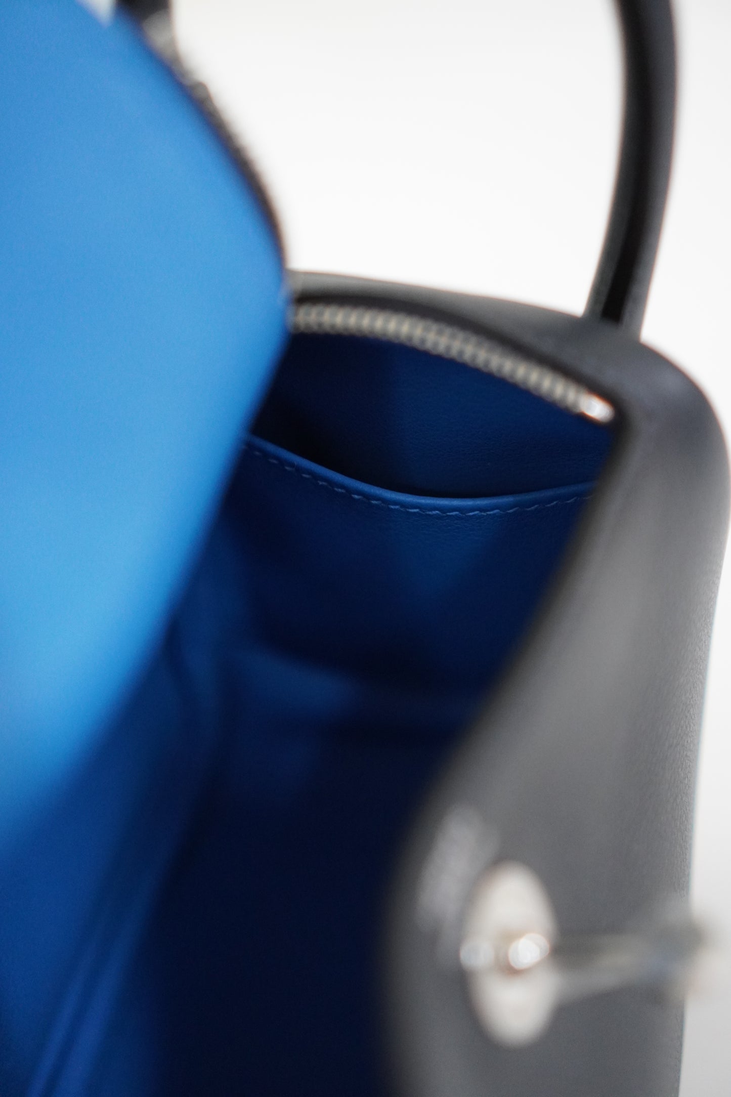 Mini Lind in Swift Navy/Bleu Frida