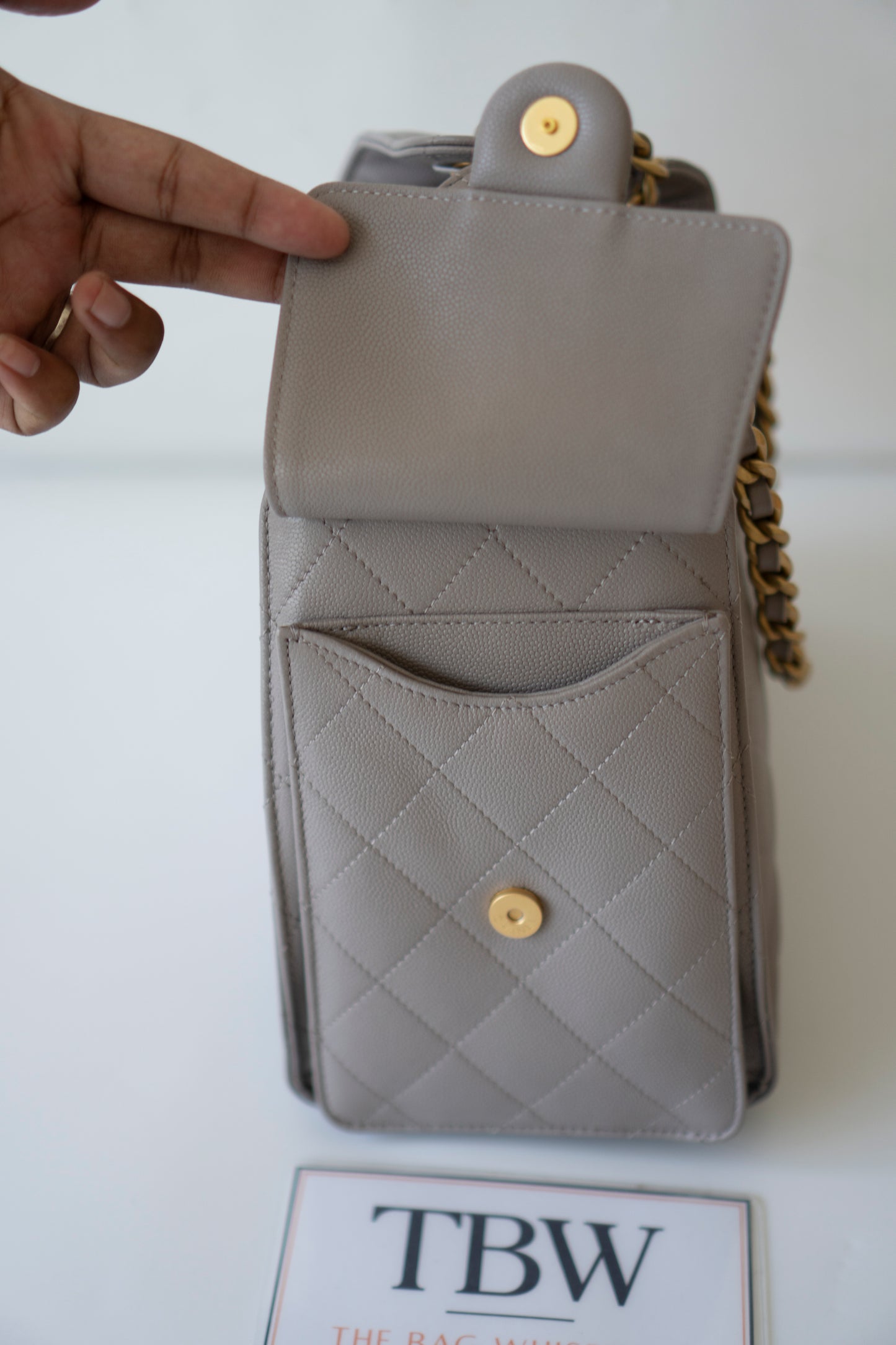 C25 Small Hobo Bag – Grey Caviar with Puple Undertone And Antique Gold Hardware