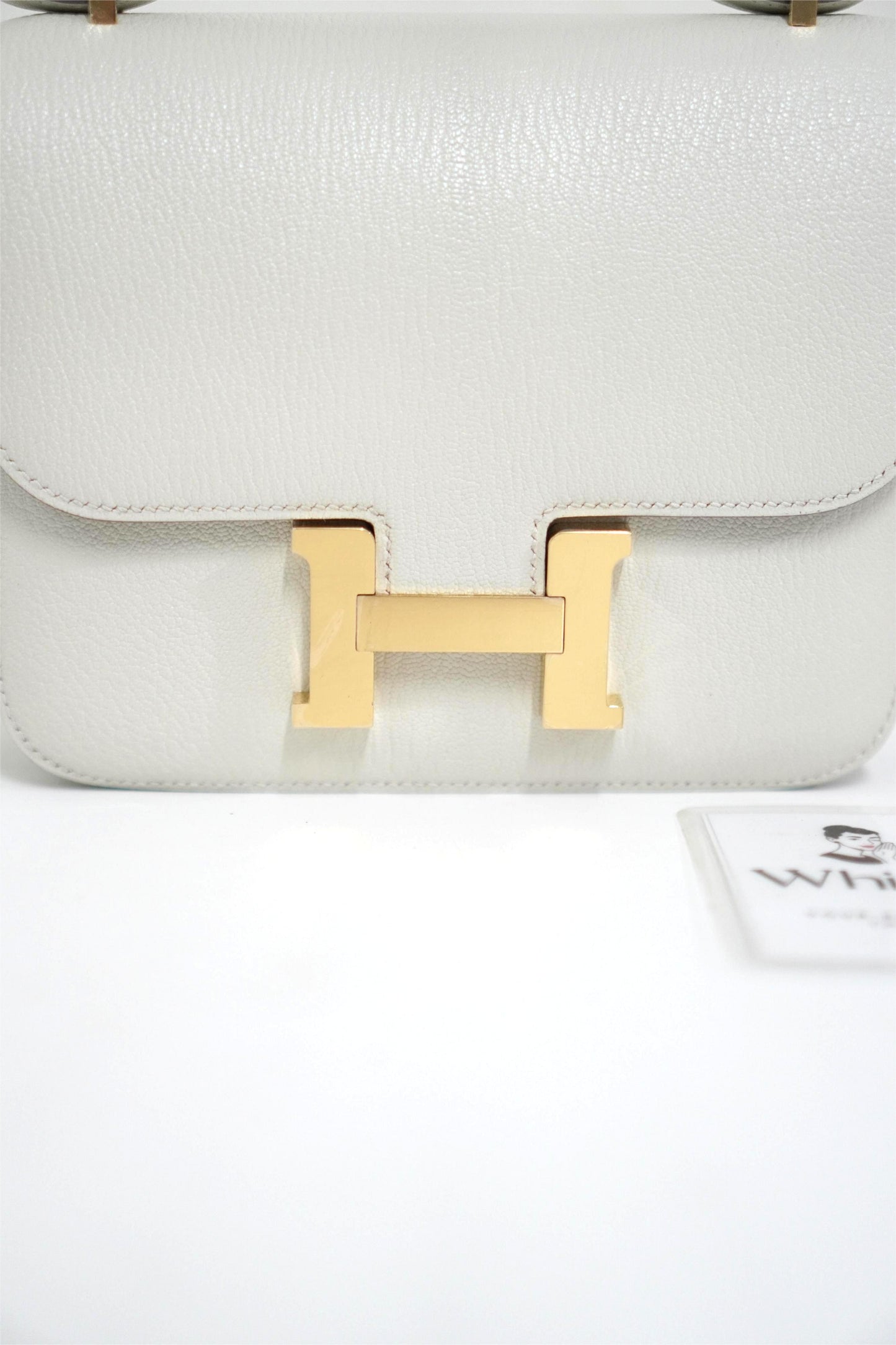 Mini Constance 18 in Mushroom and Biscuit Chèvre Leather