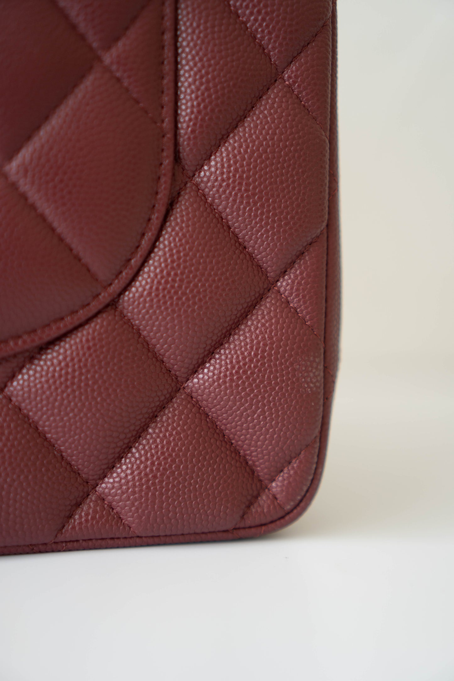 Classic Flap Jumbo – Burgundy Quilted Leather with Gold Hardware