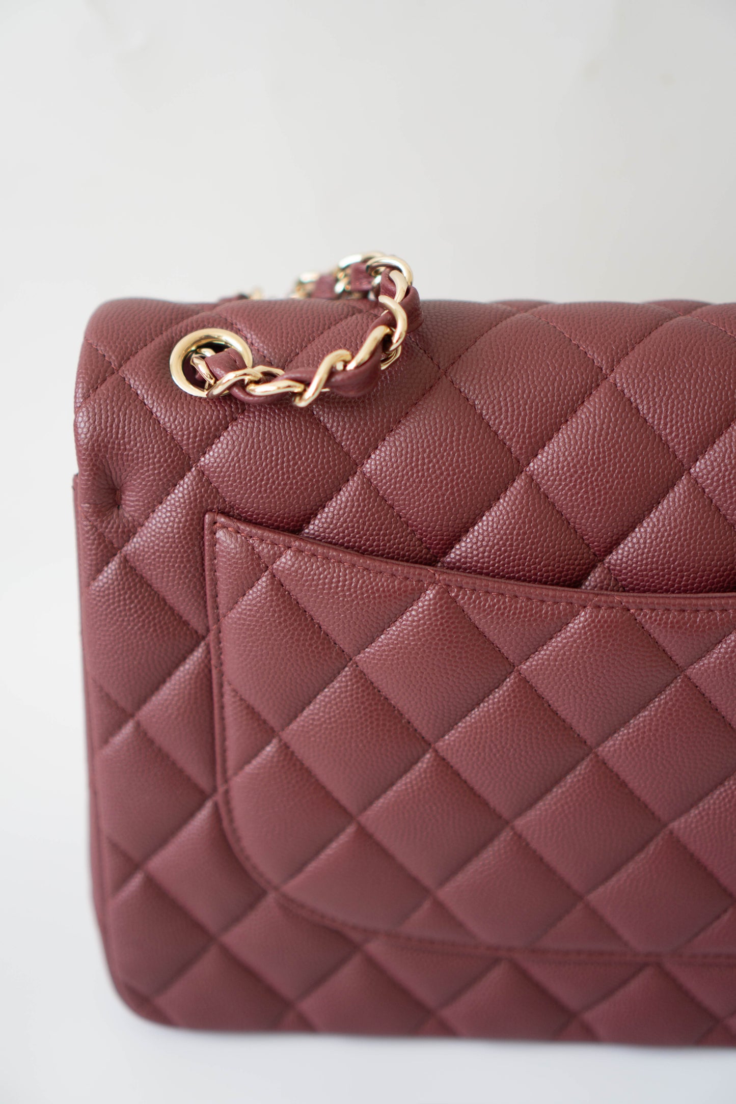 Classic Flap Jumbo – Burgundy Quilted Leather with Gold Hardware
