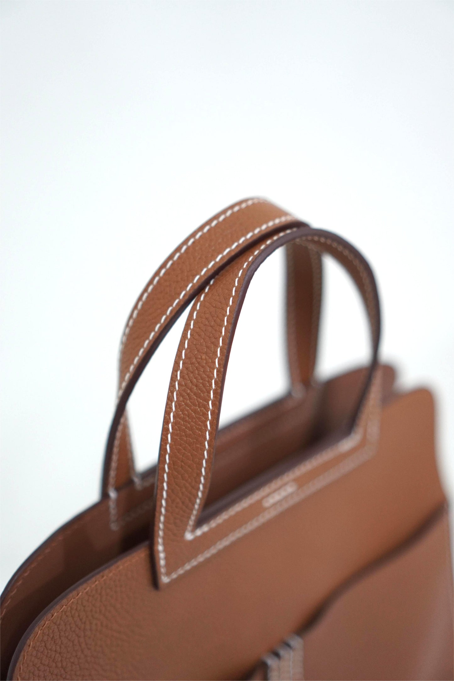 Halzan 25 in Barenia Leather
